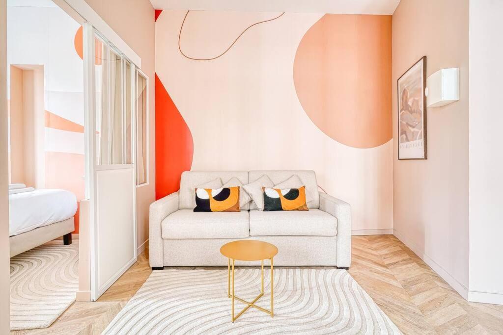Place Du Marechal Juin - Ii Appartement Parijs